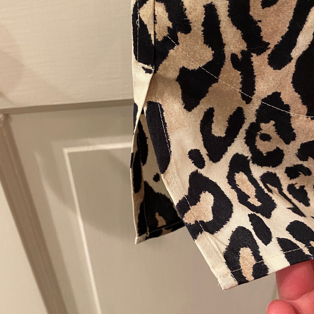 Chico's Animal Print Long Shirt/ Tunic - Picture 8 of 12